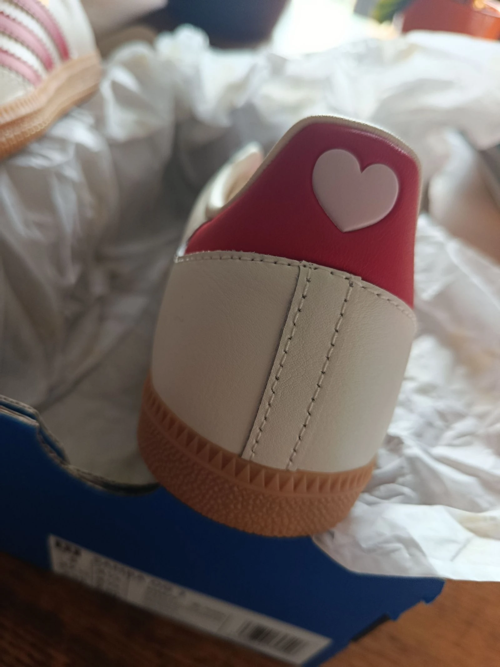 Sneakers – photo 3